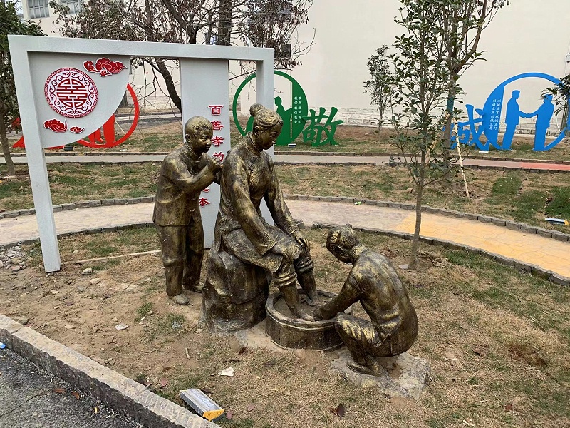 景觀雕塑設(shè)計(jì)公司：唯美的黃金比例的人體雕塑-